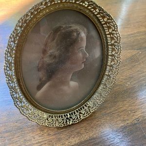 Antique brass oval picture frame